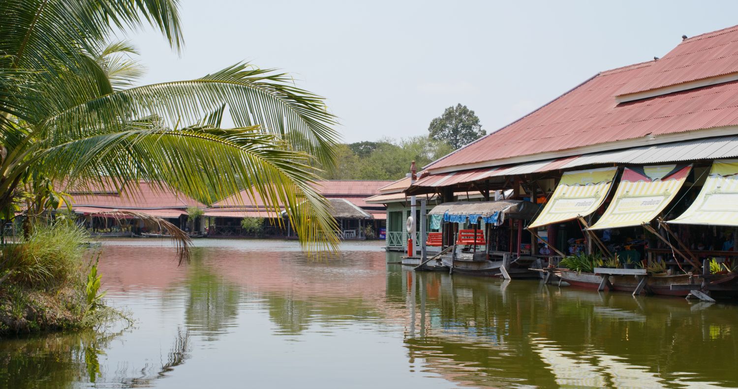 Min Buri Old Market